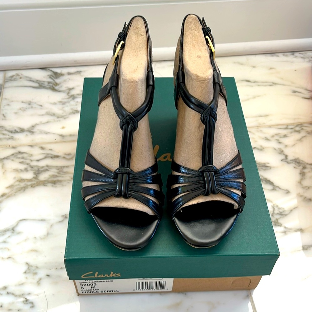 BRAND NEW: Clark’s Black Wedge Sandals/Heels (3”), size 5M